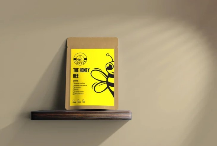 I will design packaging for food, drinks, clothes, cosmetics